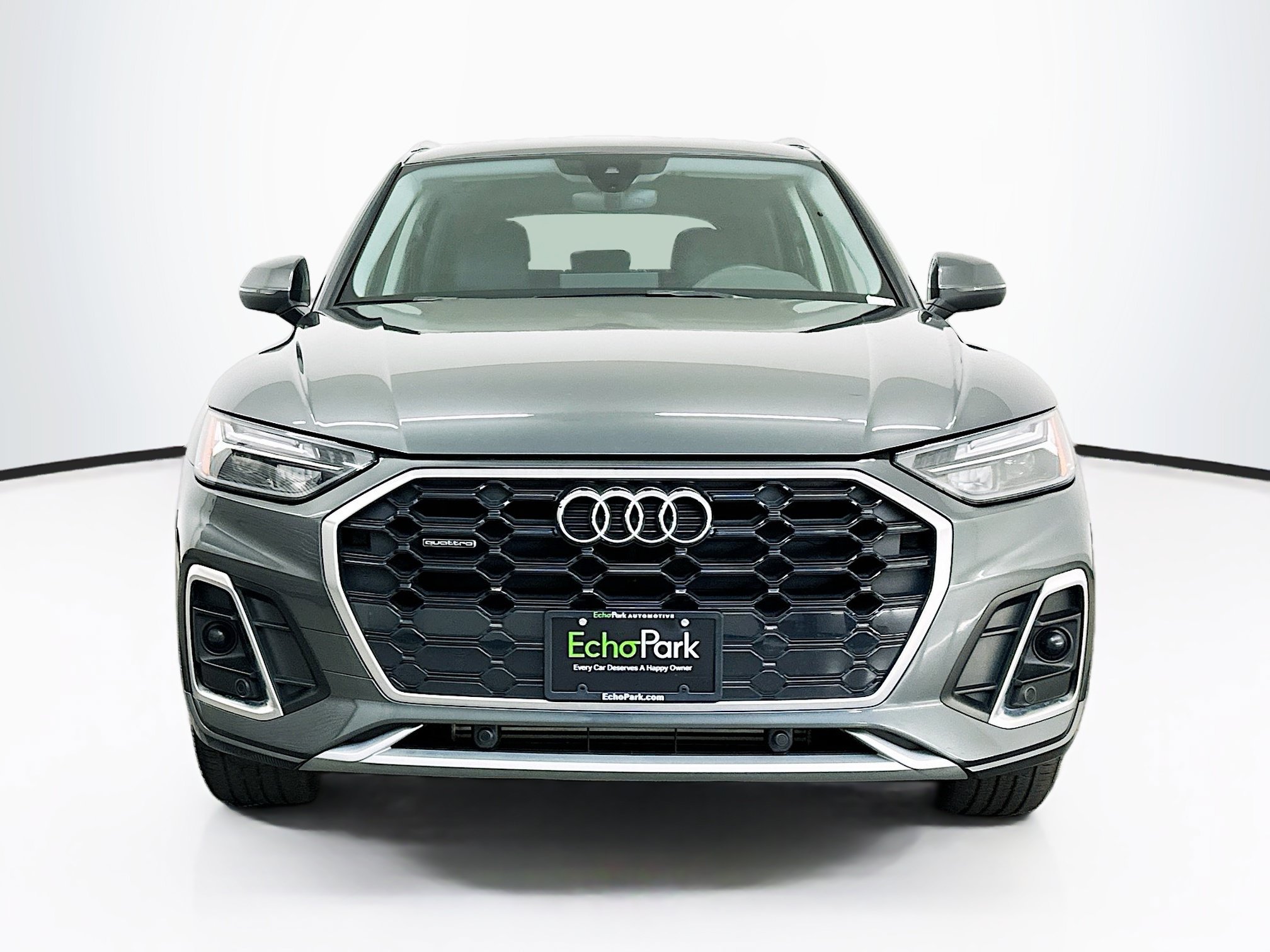 Used 2023 Audi Q5 2.0T Premium w/ Convenience Package AWD/4WD image 2