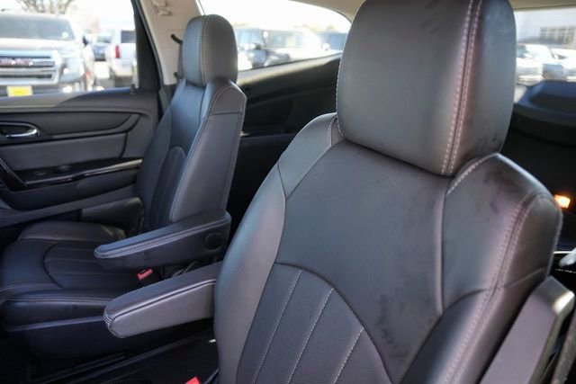 Used 2017 Chevrolet Traverse Premier image 13