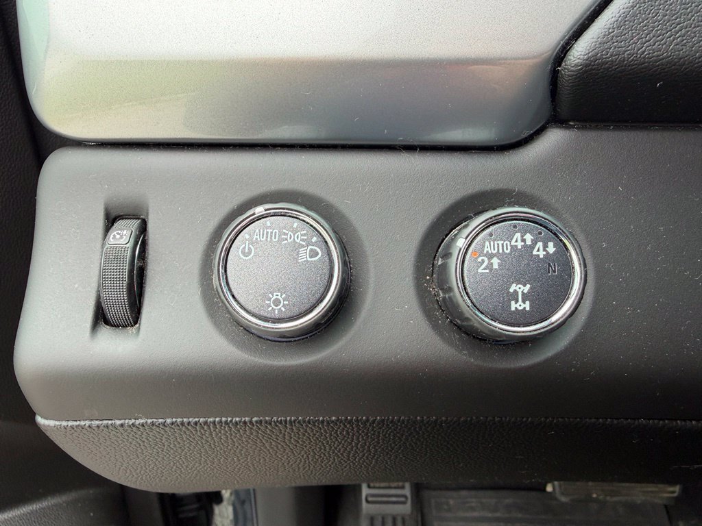 Used 2019 Chevrolet Tahoe LS AWD/4WD image 10