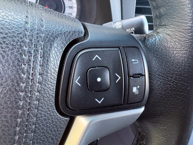 Used 2015 Toyota Sienna SE FWD image 28