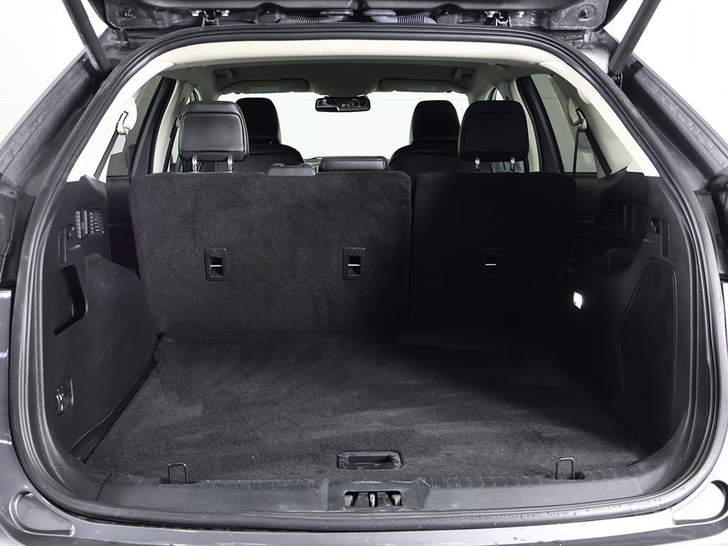 Used 2024 Ford Edge Titanium image 17
