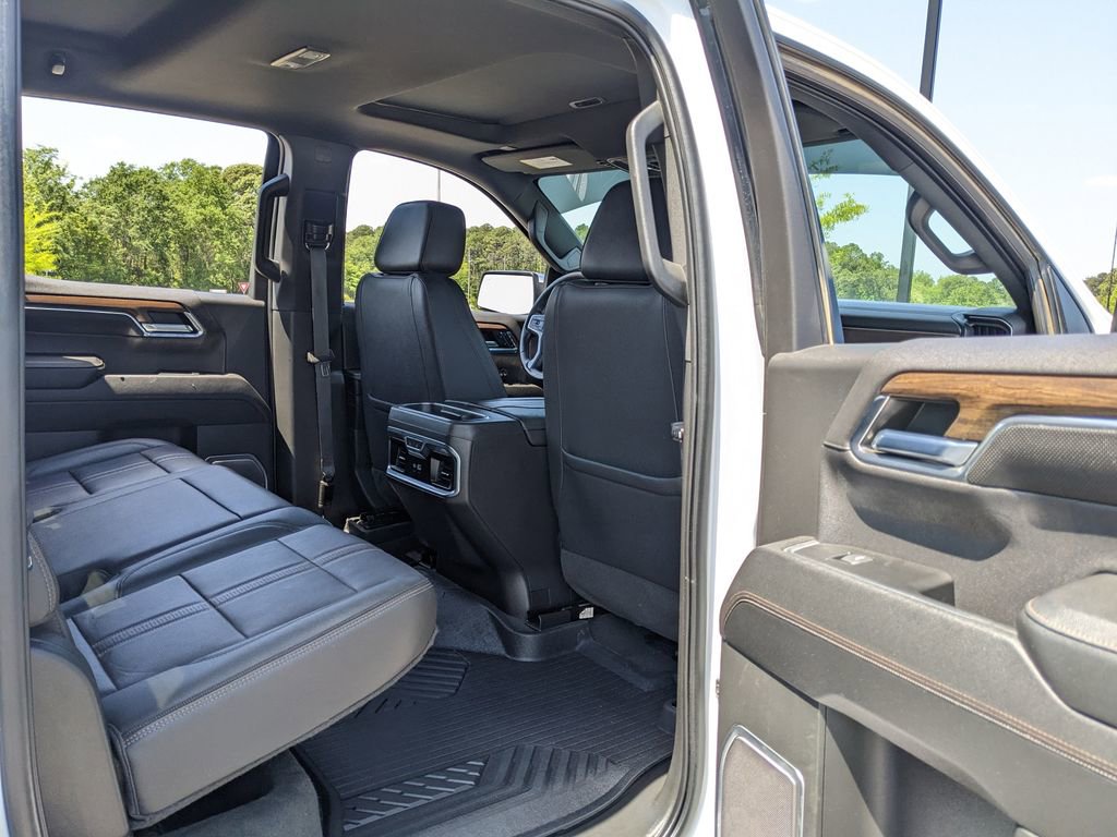 Used 2023 Chevrolet Silverado 1500 High Country w/ High Country Premium Package image 52