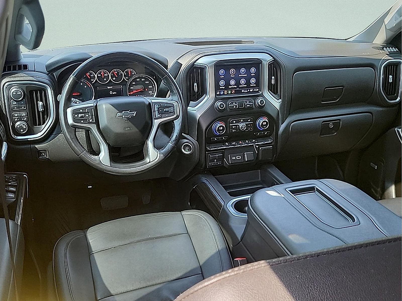 Used 2021 Chevrolet Silverado 1500 LT Trail Boss w/ Convenience Package II AWD/4WD image 17