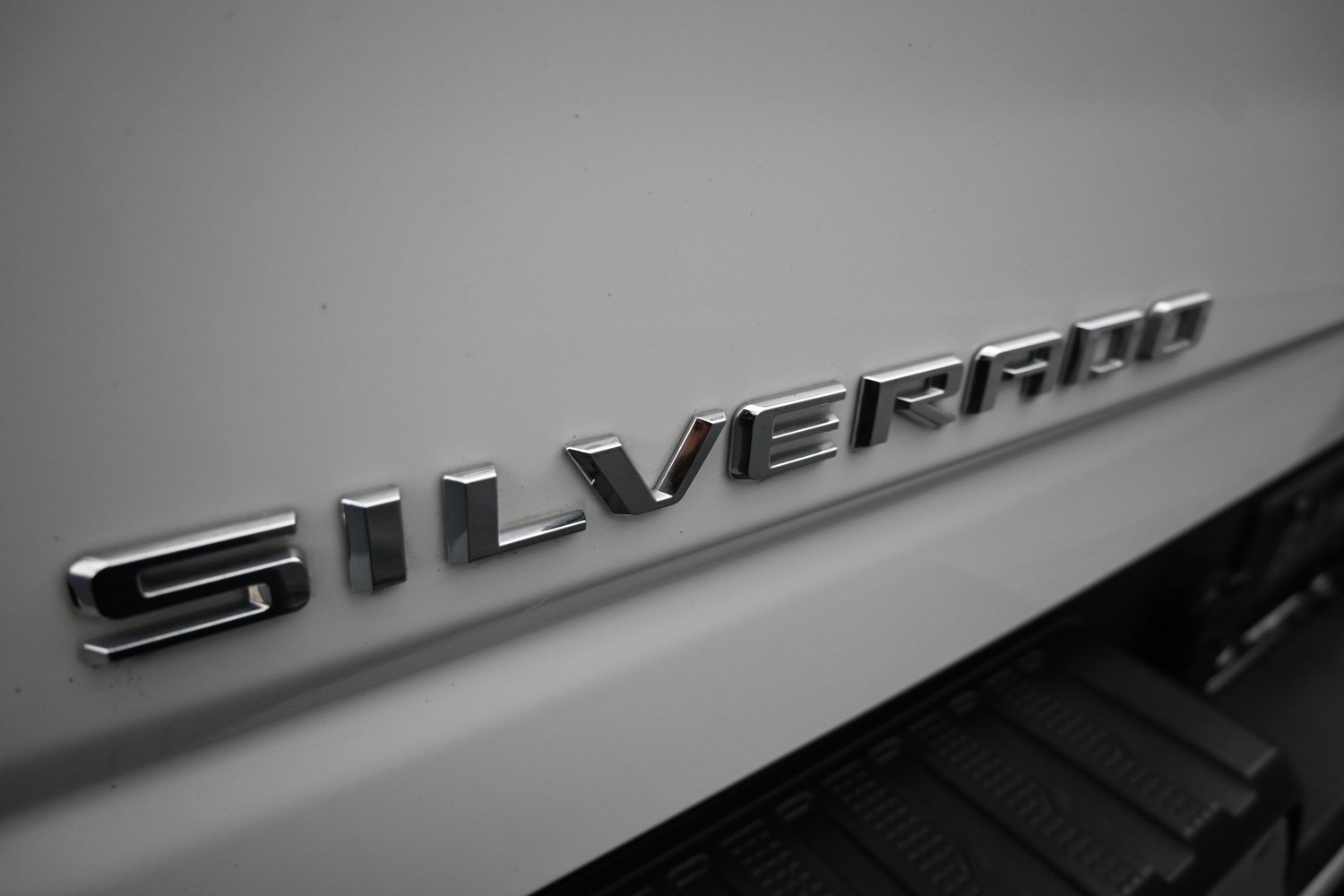 Used 2025 Chevrolet Silverado 2500 LT w/ Convenience Package AWD/4WD image 13