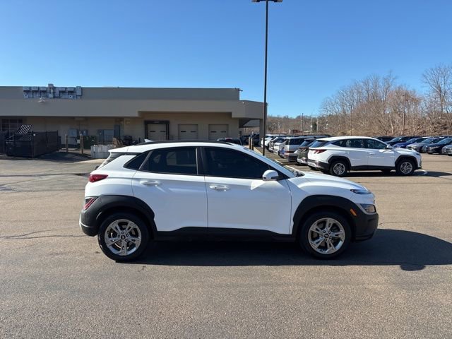 Used 2023 Hyundai Kona SEL w/ Cargo Package image 7