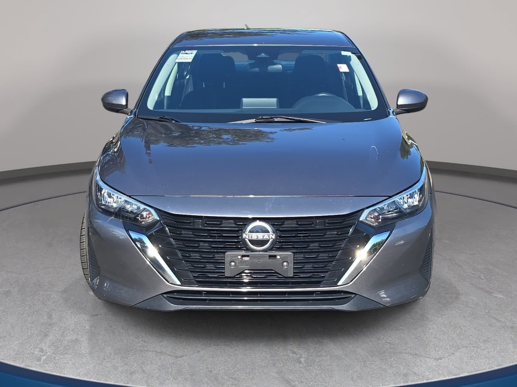 Used 2024 Nissan Sentra SV FWD image 2