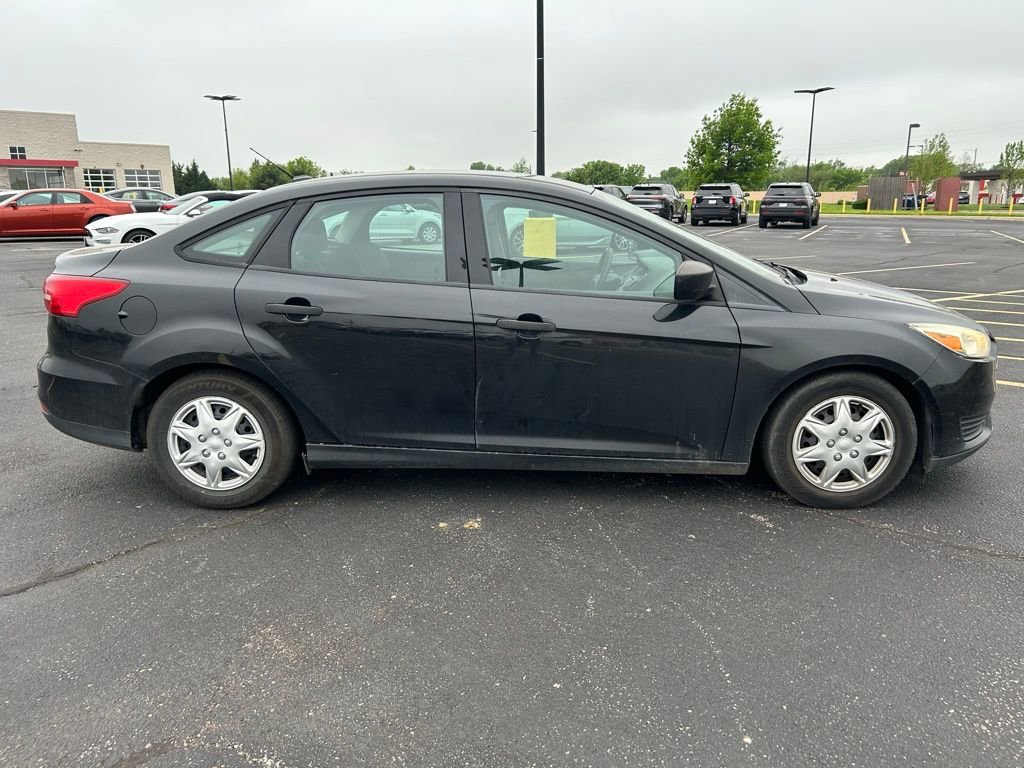 Used 2015 Ford Focus S FWD image 8