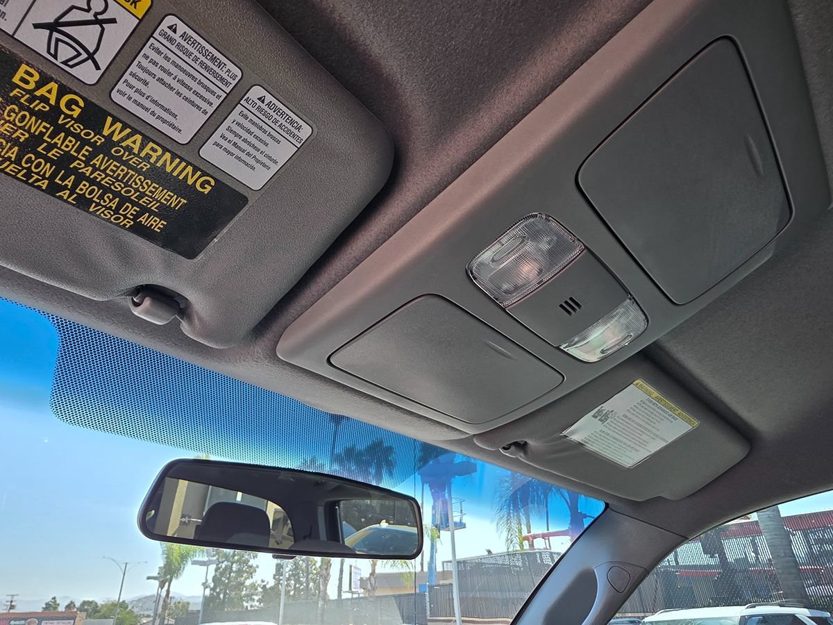 Used 2014 Toyota Tacoma 4x4 Double Cab image 33