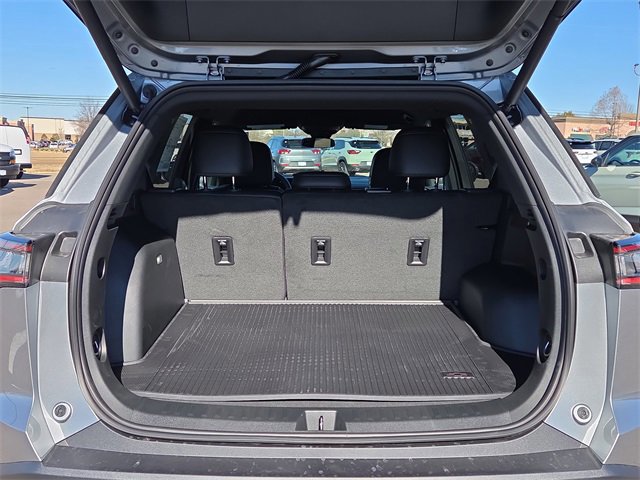 New 2026 Chevrolet Equinox LT w/ Convenience Package II image 16