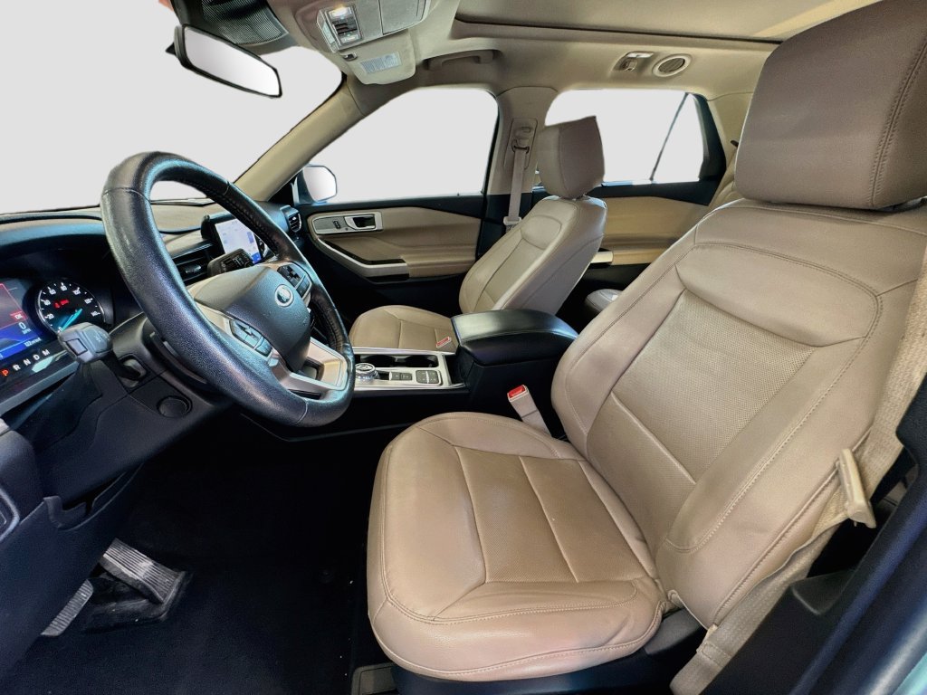 Used 2021 Ford Explorer Limited w/ Equipment Group 301A RWD image 20