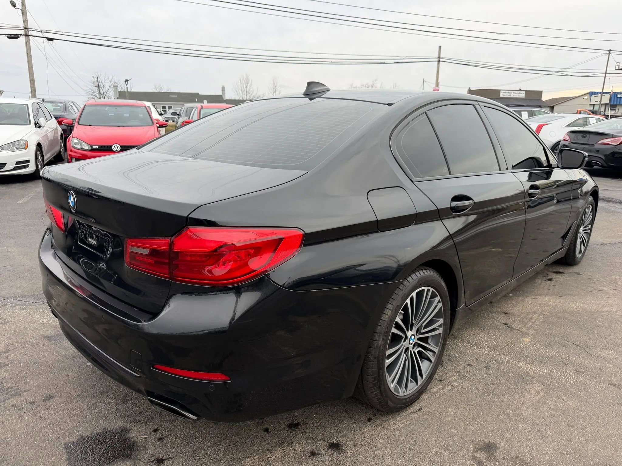 Used 2018 BMW 540i xDrive w/ Premium Package image 3
