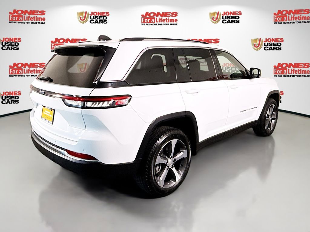 Used 2022 Jeep Grand Cherokee Limited 4xe image 17