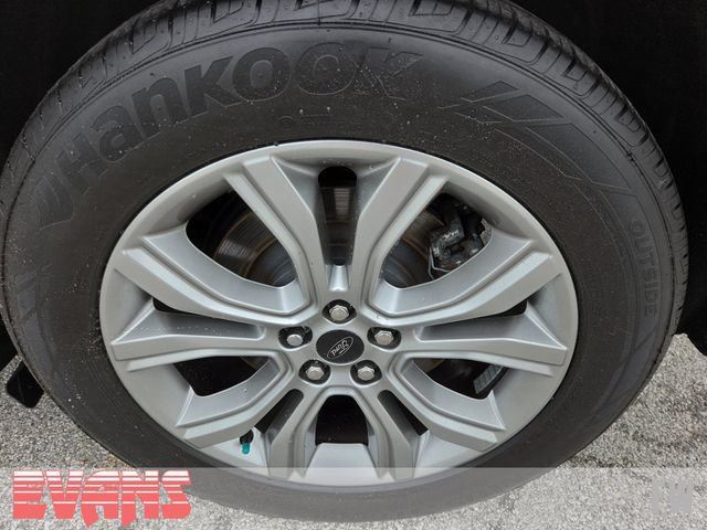 Used 2024 Ford Edge Titanium AWD/4WD image 24