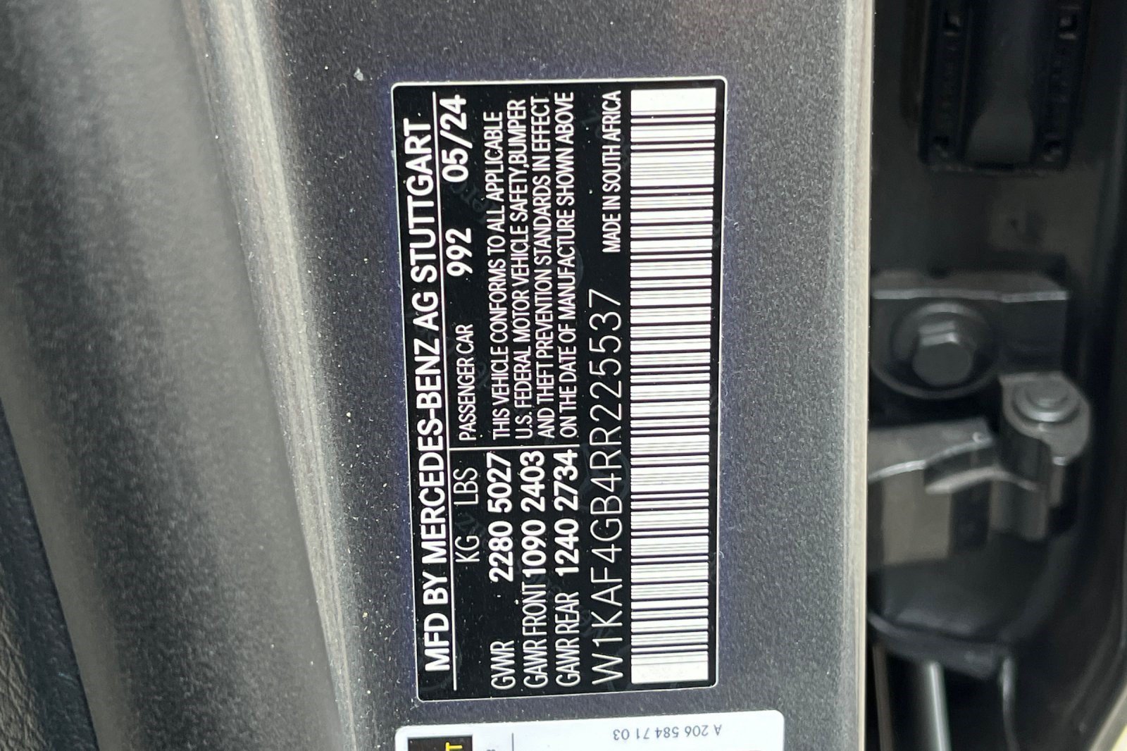 Used 2024 Mercedes-Benz C 300 Sedan image 10