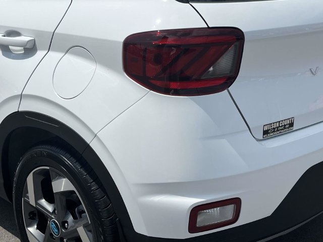 New 2026 Hyundai Venue SEL FWD image 10
