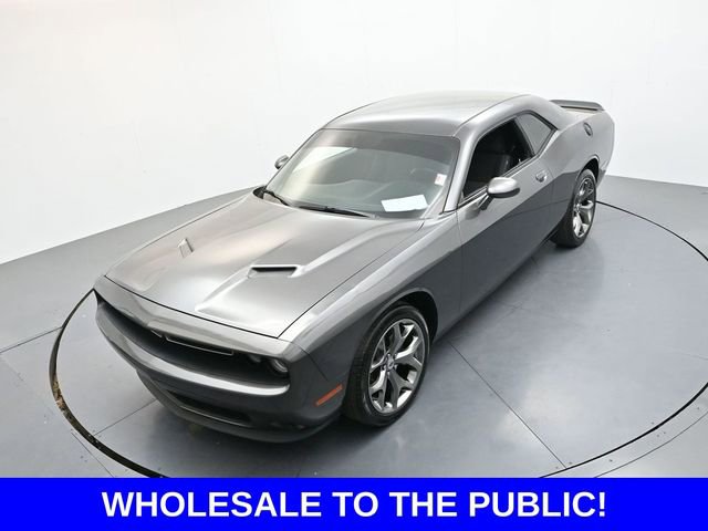 Used 2017 Dodge Challenger SXT RWD image 20