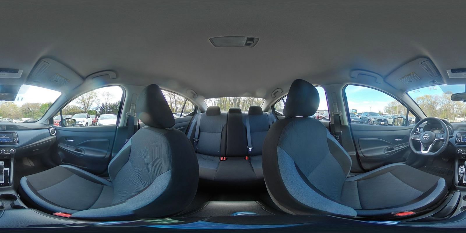 Used 2025 Nissan Versa SV FWD image 38