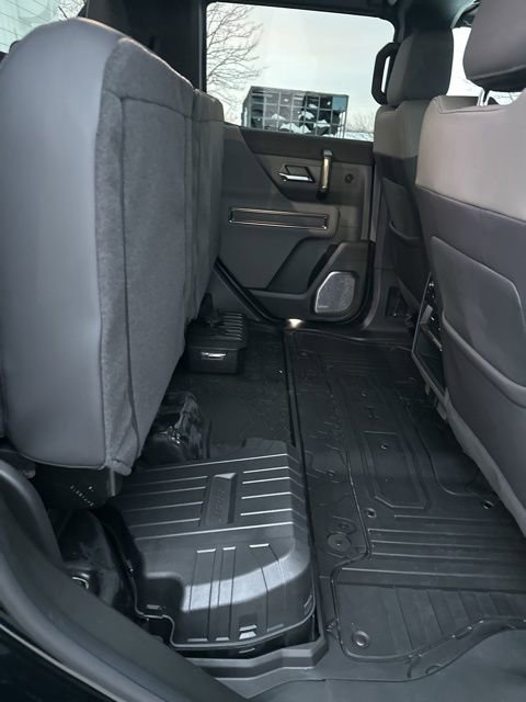 Used 2024 GMC Hummer EV 2X w/ LPO, Illumination Package image 47
