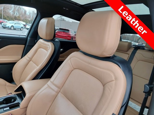 Used 2021 Lincoln Corsair Grand Touring w/ Equipment Group 301A image 6