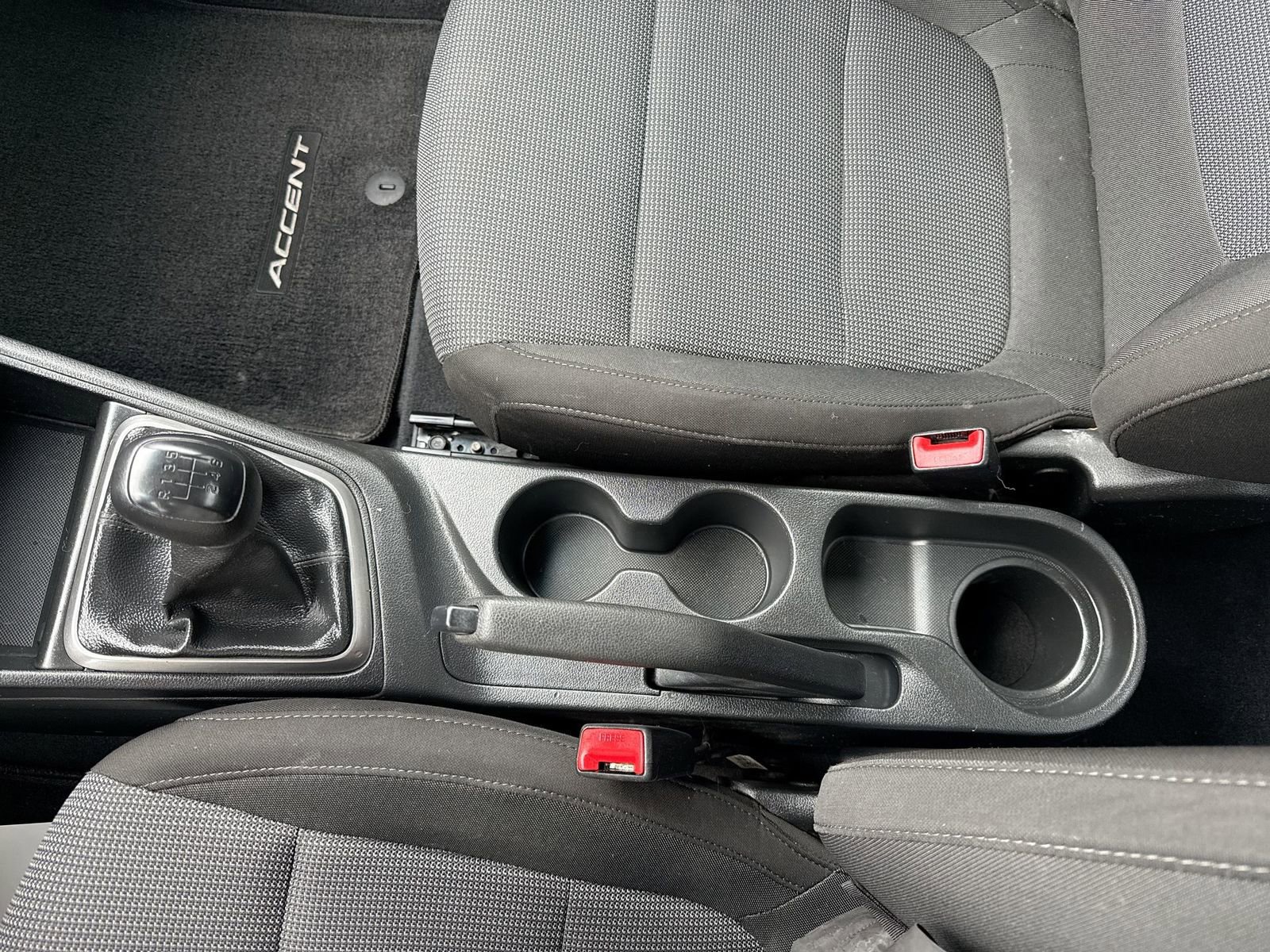 Used 2018 Hyundai Accent SE image 20