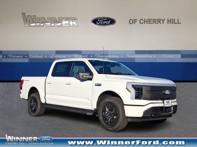 New 2025 Ford F150 Lightning Flash AWD/4WD image 1