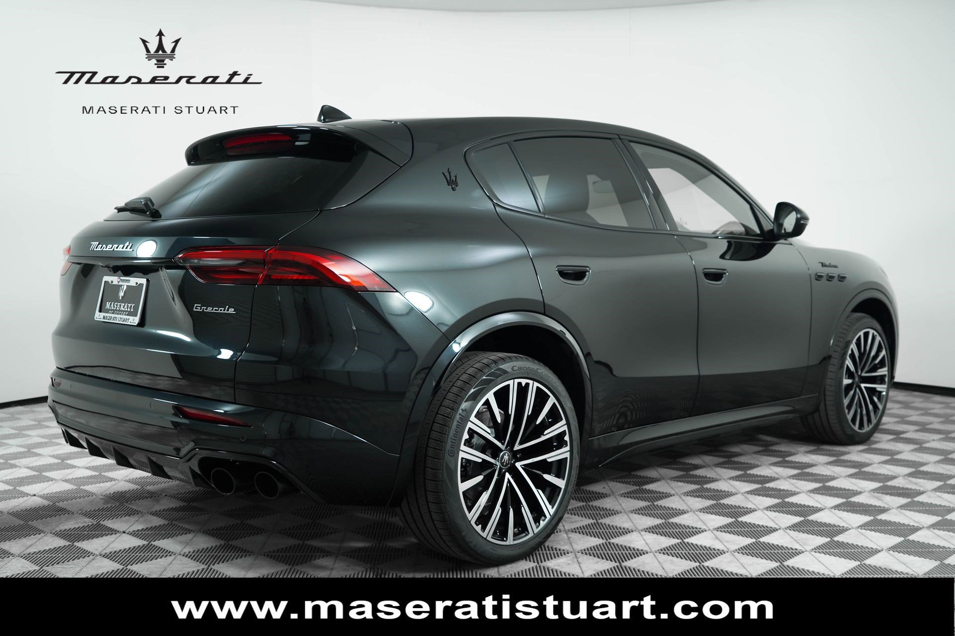 Used 2025 Maserati Grecale Modena AWD/4WD image 7