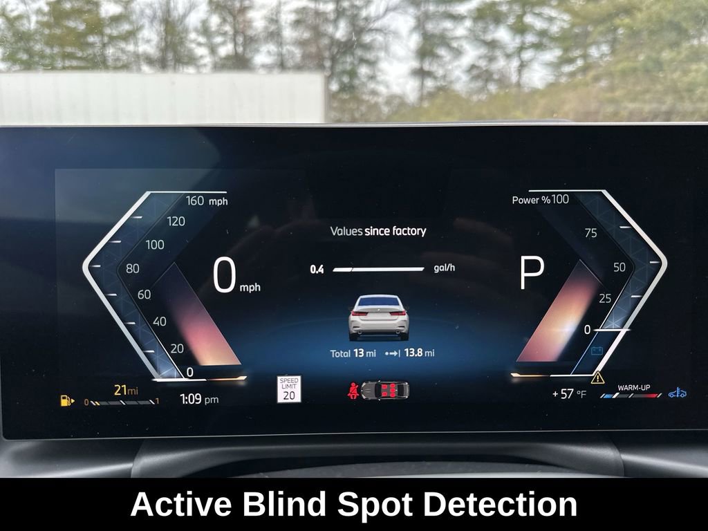 Used 2025 BMW 330i xDrive Sedan w/ M Sport Package image 19