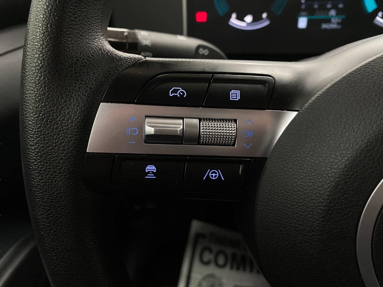 Used 2025 Hyundai Tucson SEL image 17