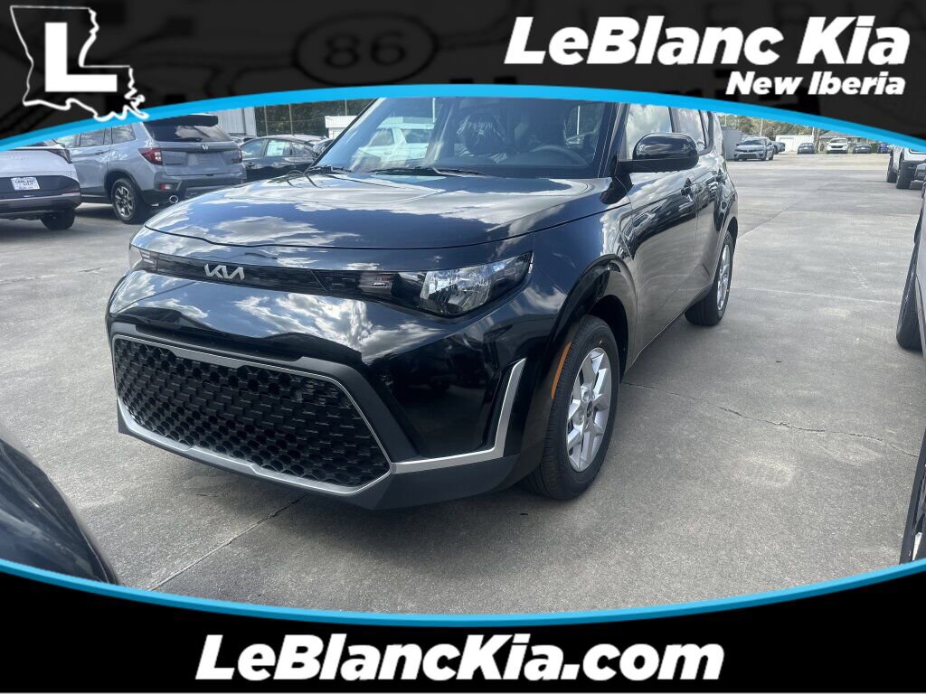New 2025 Kia Soul LX