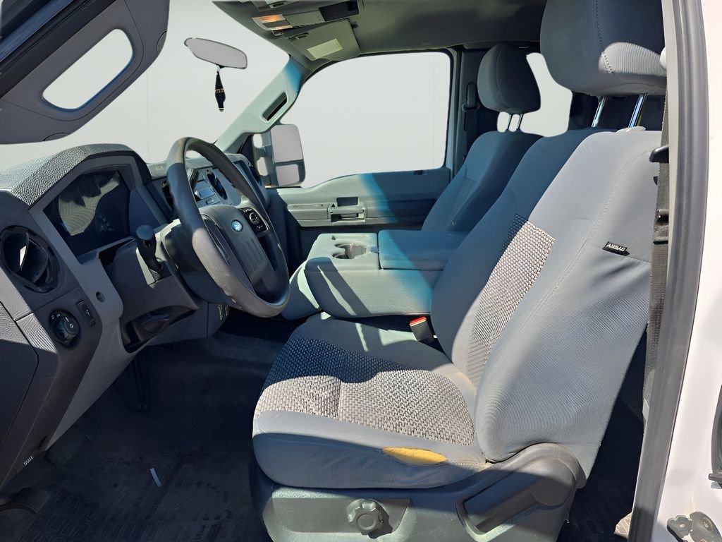 Used 2015 Ford F250 XL w/ Power Equipment Group image 9