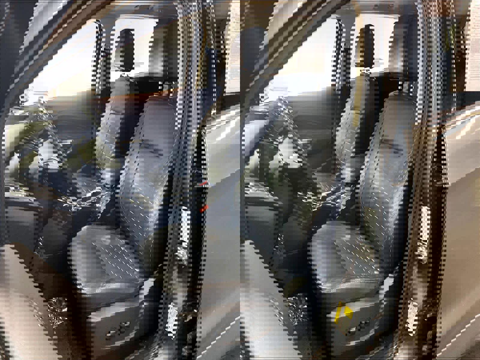 Used 2014 Ford Escape Titanium w/ Equipment Group 401A image 25