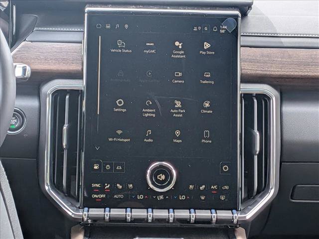 New 2026 GMC Acadia Denali Ultimate w/ LPO, Floor Liner Package AWD/4WD image 14