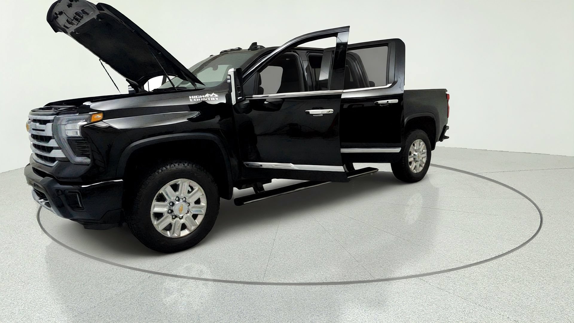Used 2025 Chevrolet Silverado 2500 High Country w/ High Country Premium Package AWD/4WD image 9