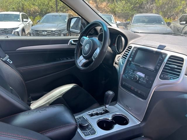Used 2013 Jeep Grand Cherokee Trailhawk AWD/4WD image 13