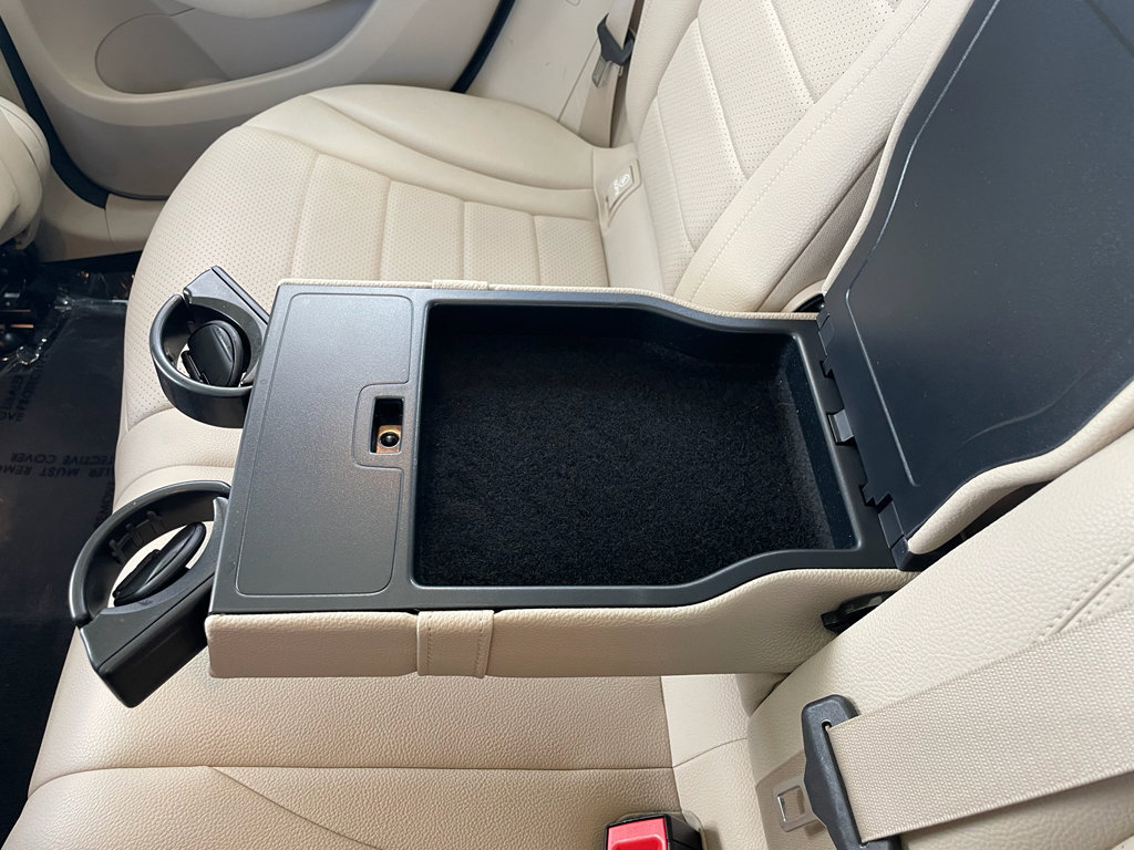 Used 2021 Mercedes-Benz GLC 300 4MATIC image 21