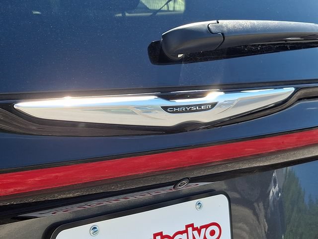 Certified 2023 Chrysler Pacifica Touring-L FWD image 30