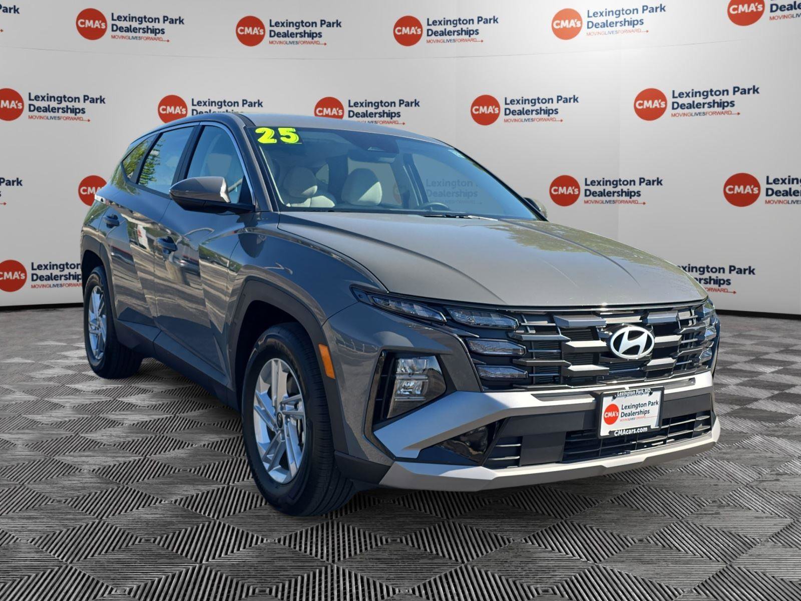 Certified 2025 Hyundai Tucson SE