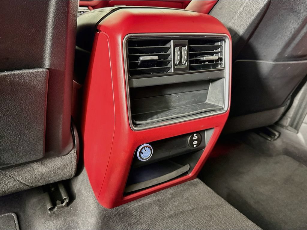 Certified 2023 Porsche Cayenne Coupe AWD/4WD image 20