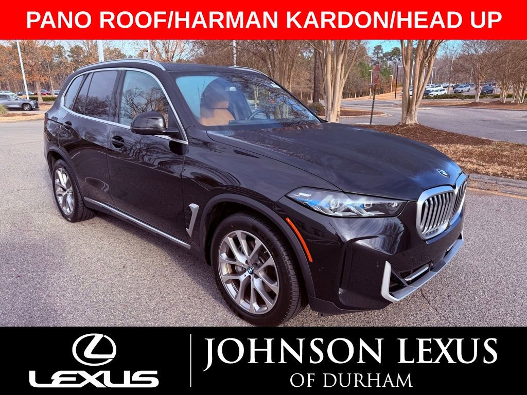 Used 2025 BMW X5 xDrive40i w/ Climate Comfort Package image 1