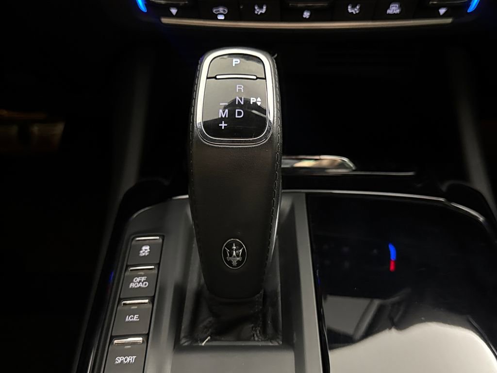 Used 2022 Maserati Levante GT image 18