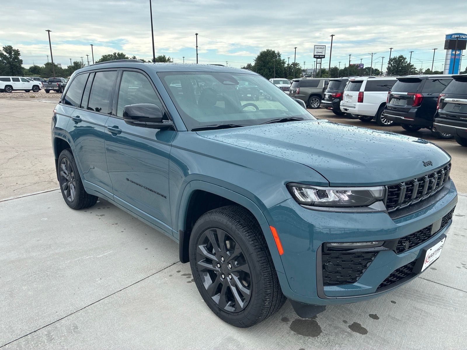 New 2026 Jeep Grand Cherokee Limited AWD/4WD image 9