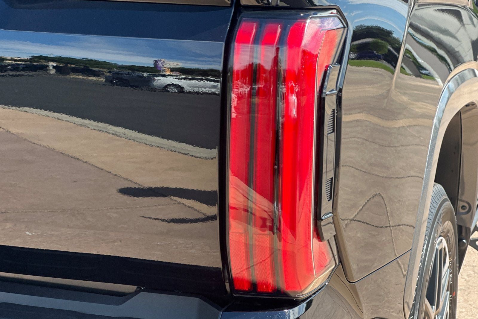 New 2026 Toyota Tundra Limited AWD/4WD image 31