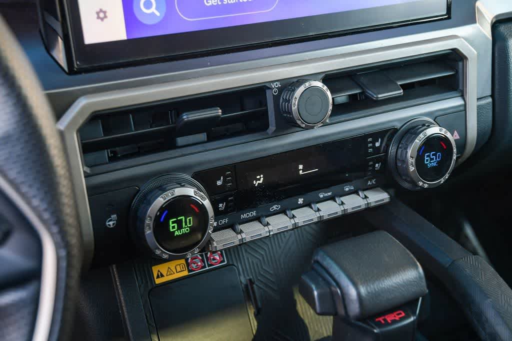 Certified 2024 Toyota Tacoma TRD Sport w/ TRD Sport Premium Package AWD/4WD image 23