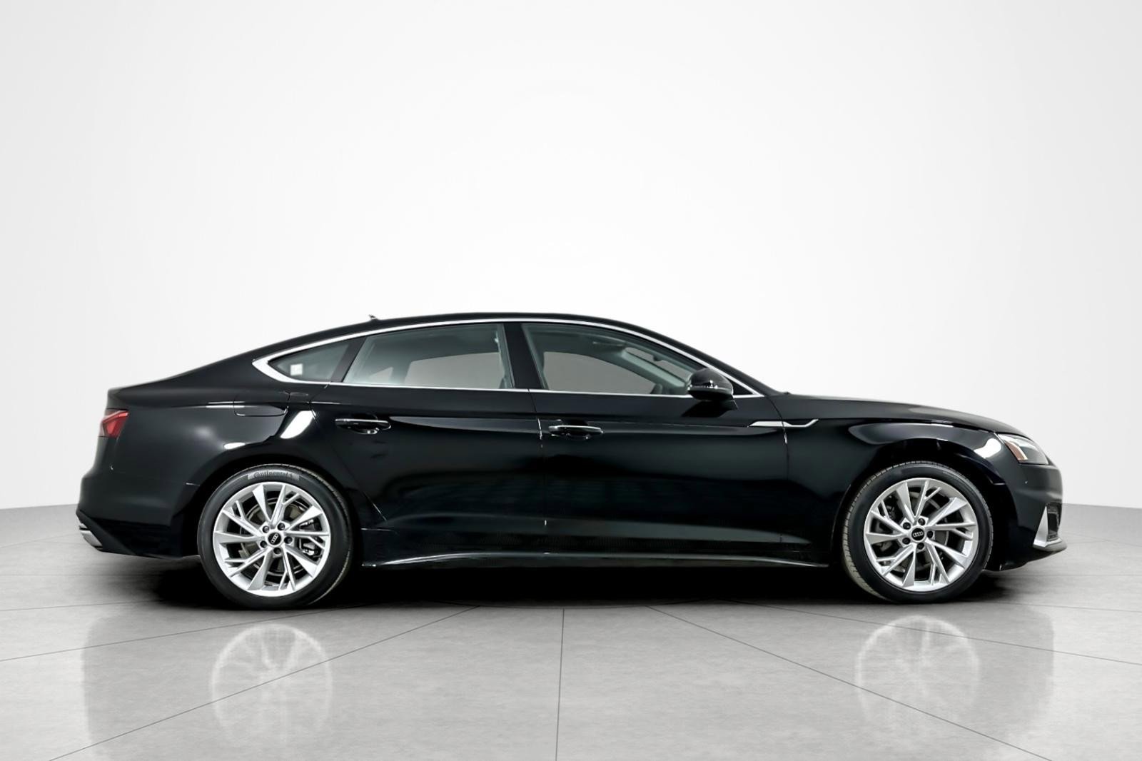 Used 2023 Audi A5 2.0T Premium w/ Convenience Package image 6