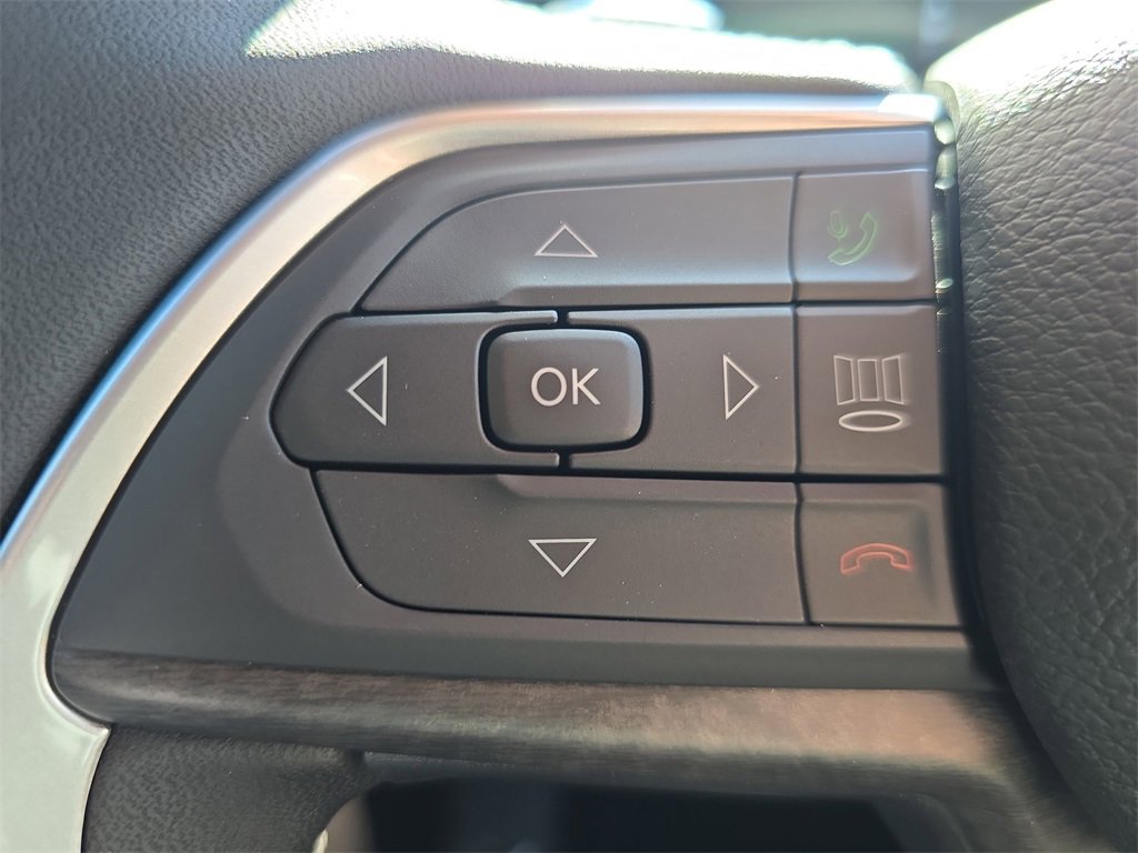 New 2025 Jeep Grand Cherokee Limited image 18