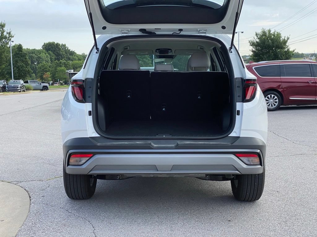 New 2026 Hyundai Tucson SE AWD/4WD image 7