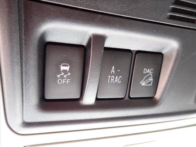 Certified 2022 Toyota 4Runner SR5 AWD/4WD image 25