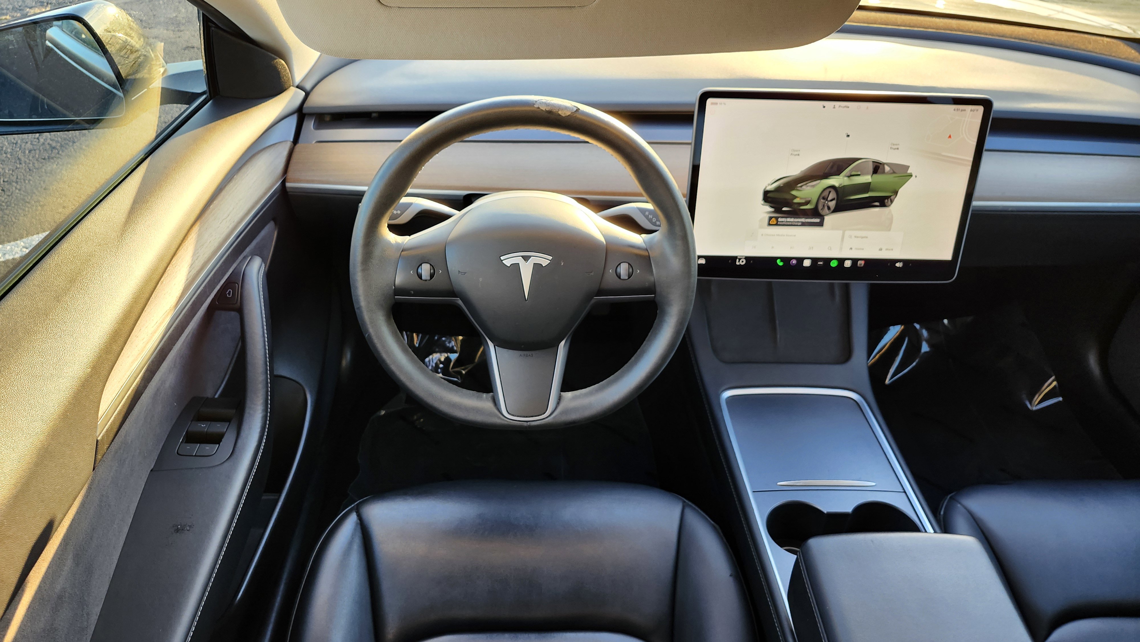 Used 2023 Tesla Model 3 Standard Range image 19