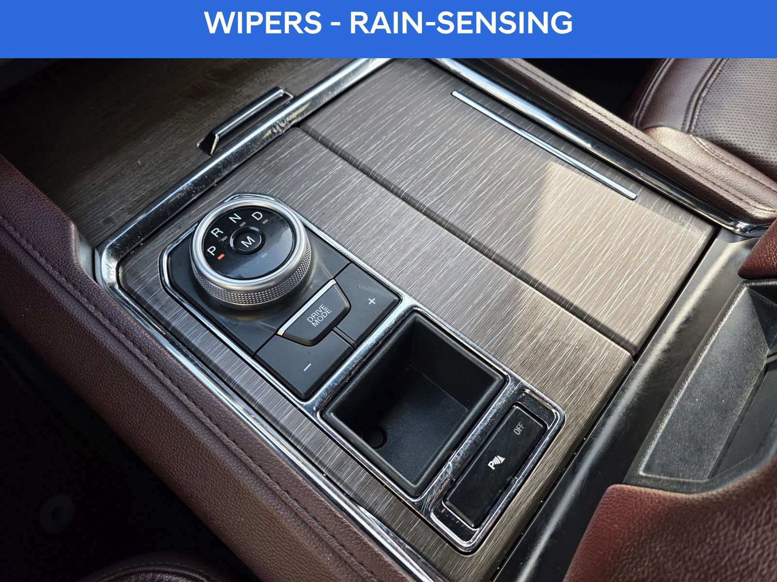 Used 2023 Ford Expedition Max Limited image 30