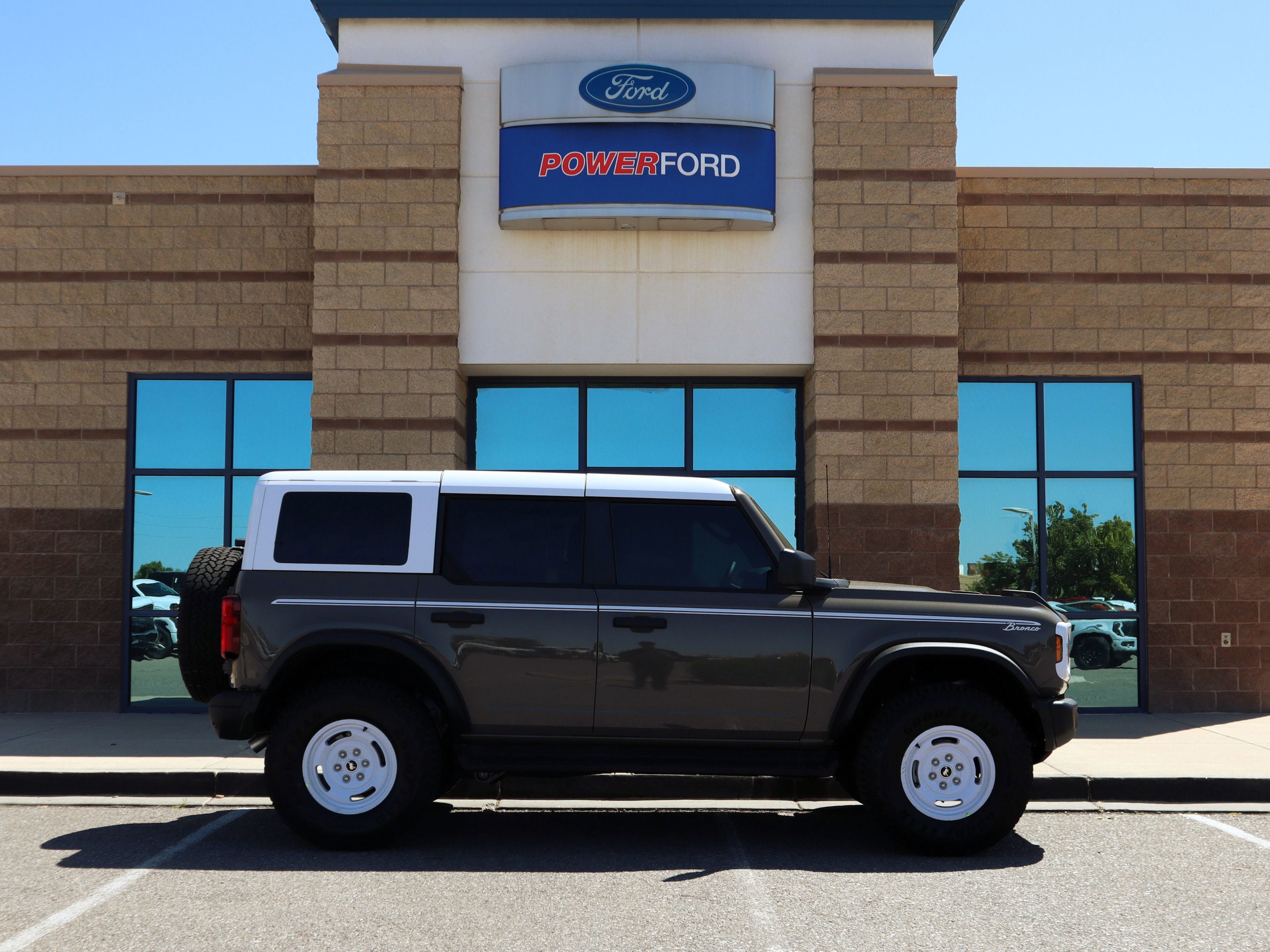 New 2026 Ford Bronco Heritage Edition AWD/4WD image 5